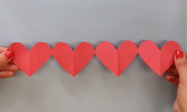 How to make heart chain decoration