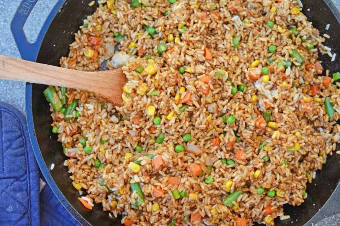 How to cook restaurant style chinese fried rice