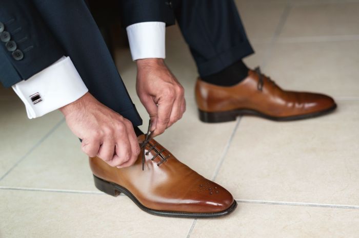 Top rated men's dress shoe brands