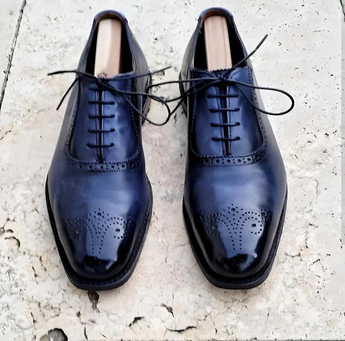 Navy blue dress shoes for men